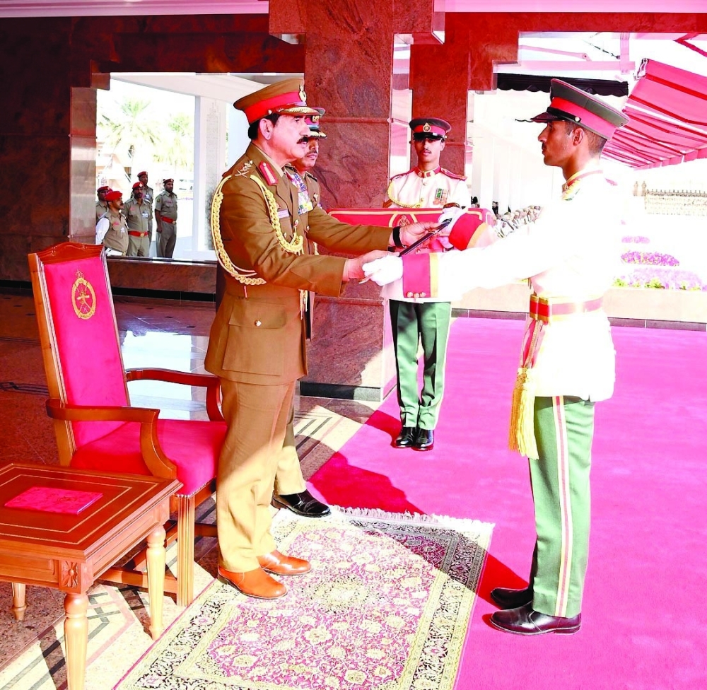 Royal Army of Oman celebrates graduation of officers
