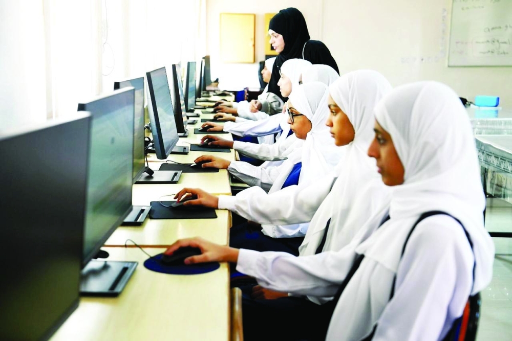 The Injaz initiative motivates learners through competitive tests and an incentive-based system