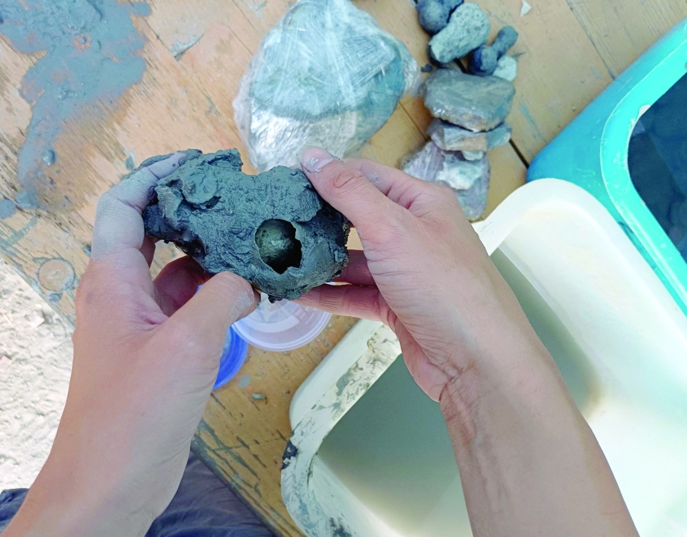 Bronze statues, coins and ancient eggs found in Tuscan thermal baths