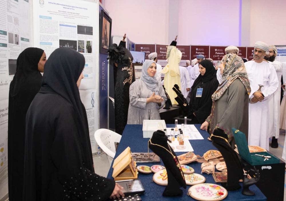 Dr Rahma al Mahrouqi toured the exhibition, expressing her admiration for the diverse projects.