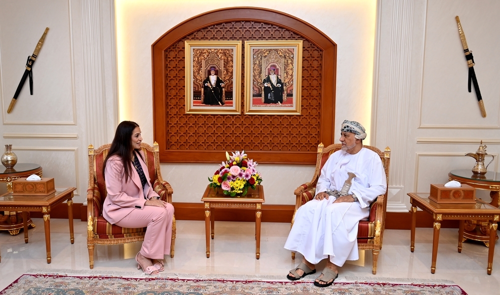 The two sides reviewed the bilateral relations between the two countries.— ONA