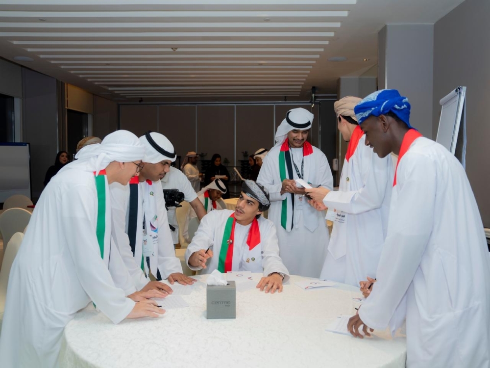 Omani youth shine at Sharjah Gulf Bridges Programme