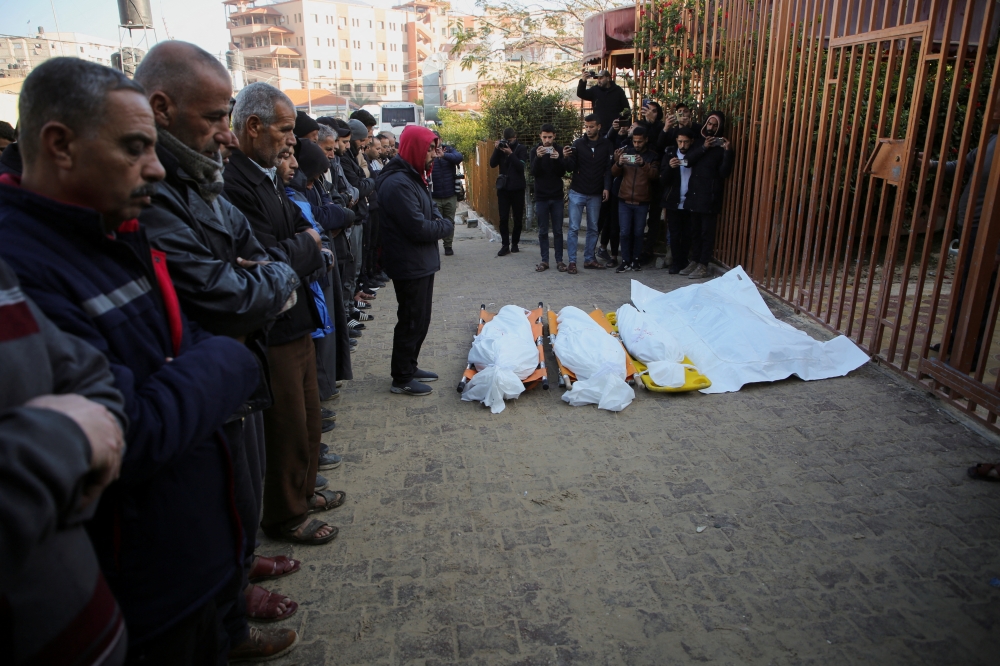 Funeral of Palestinians killed in Israeli air strikes, in Khan Younis. — Reuters