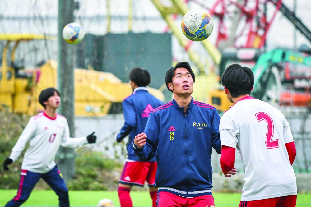 Japan's popular school football scene