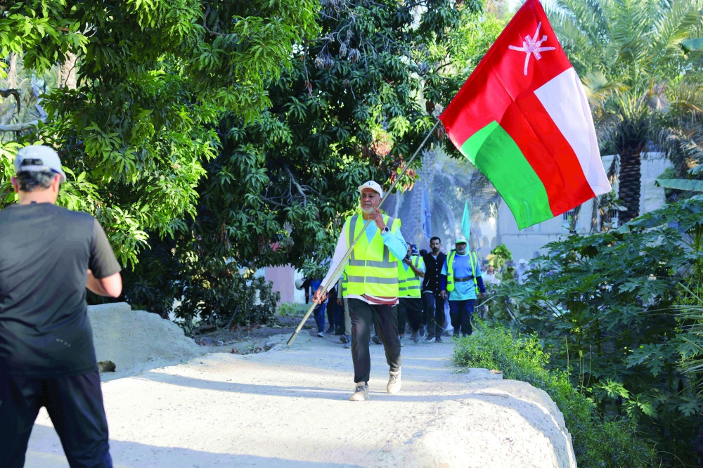 The walk was flagged off by Minister Eng Salim bin Nasser al Aufi from the iconic Nizwa Souq.