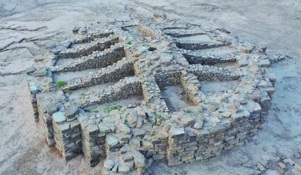 'Identity Landmarks: Bronze Age Towers in the Omani Peninsula', by Prof Stephanie Dupre