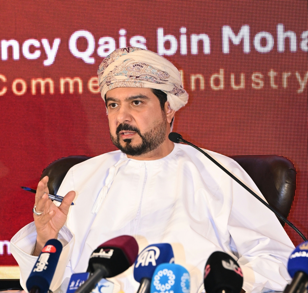  Qais bin Mohammed Al Yousef, Minister highlighting the achievements