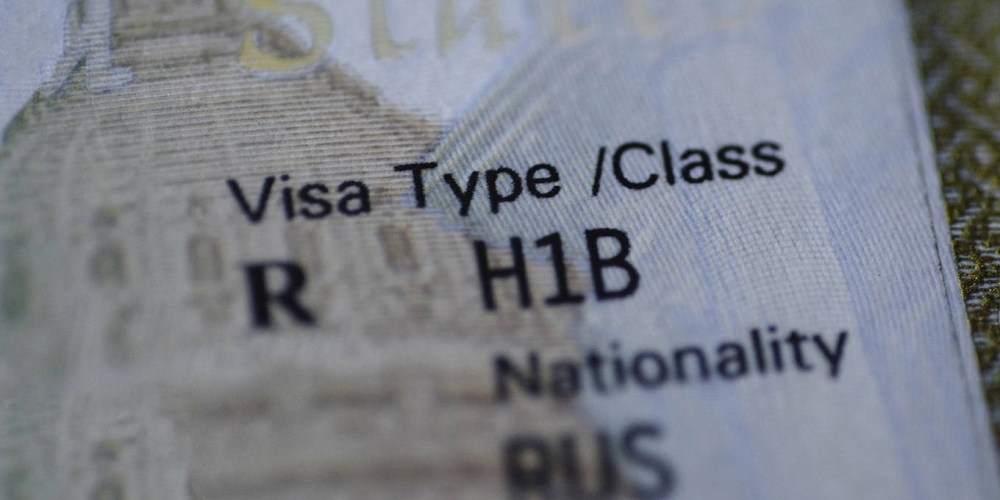 US businesses employ some 600,000 skilled foreigners per year on a temporary basis. 