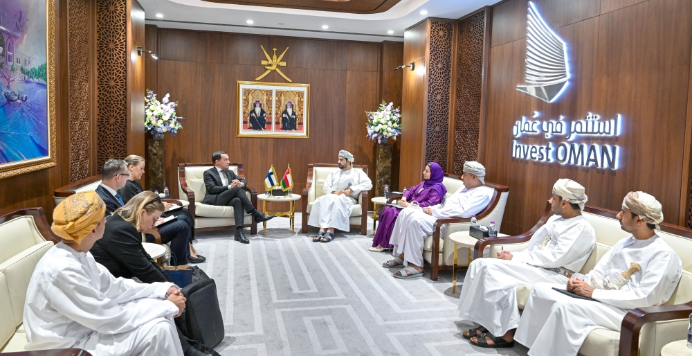 Qais Mohammed Al Yousef with Wille Rydman in Muscat on Thursday. — ONA