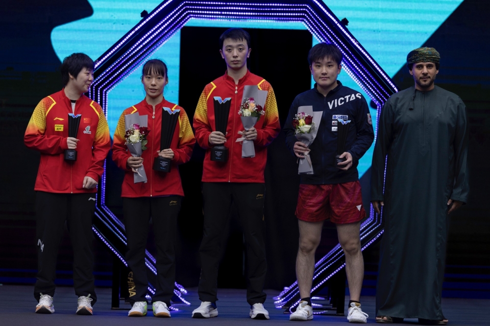 صورة جماعية للفائزين بمنافسات الرجال