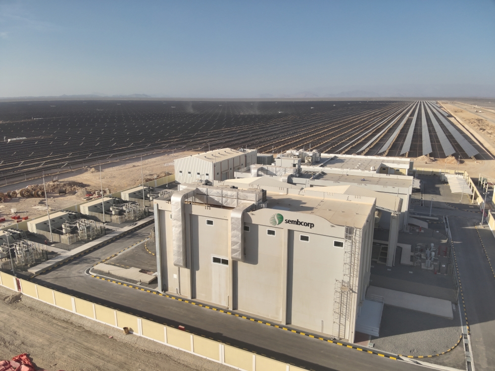 The Manah 2 Solar Power Project will generate 1.5 million MWh of clean energy annually.