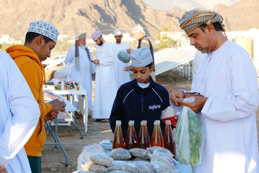  The Saturday market will serve as an organised outlet for local products
