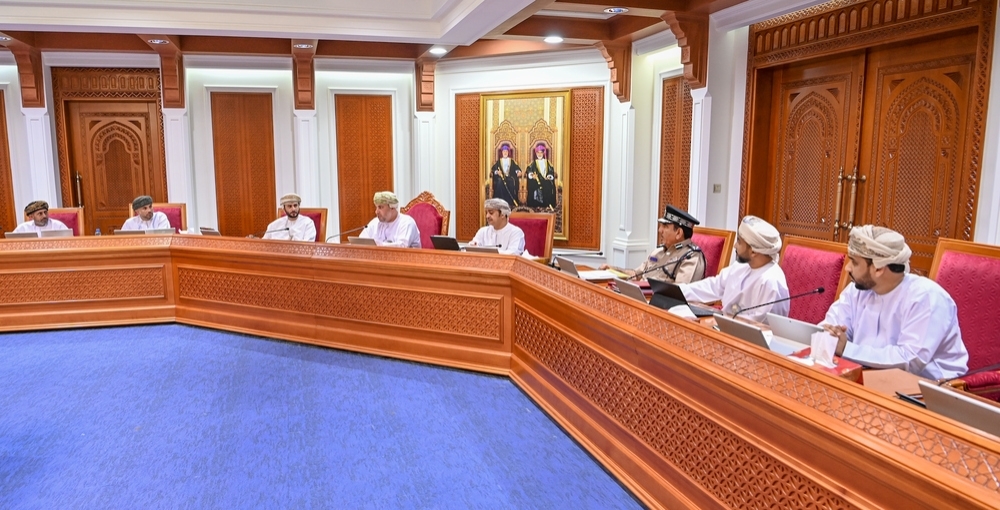 The meeting chaired by Governor of Dhofar reviewed key indicators