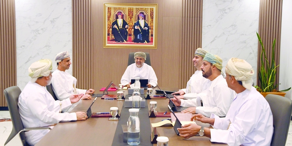 The meeting was chaired by Dr Said Mohammed al Saqri, Minister of Economy, Chairman of the Tender Board. - ONA