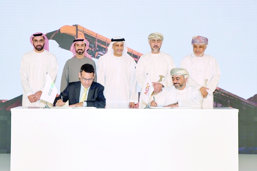 Oman-UAE railway project agreements