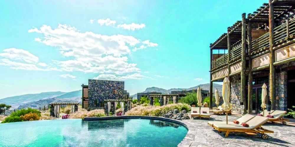 This growth was driven by a 3.6% rise in total hotel guests, which reached 2,145,579 by the end of 2024.