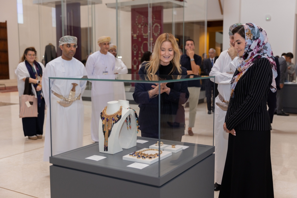 Launch of Italian exhibition ‘Diva! Italian Glamour in Fashion Jewellery’ at National Museum of Oman
