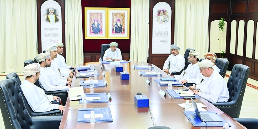 The committee reviewed the executive status of the plan, highlighting advancements in its development stages.