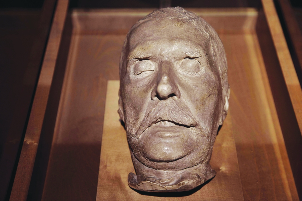 Austria celebrates 200 years of 'waltz king' Johann Strauss II