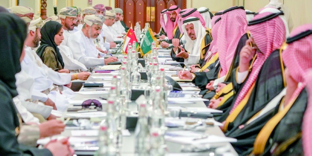 The meeting focuses on boosting trade through the Rub’ al-Khali port, a key commercial link between the two nations.