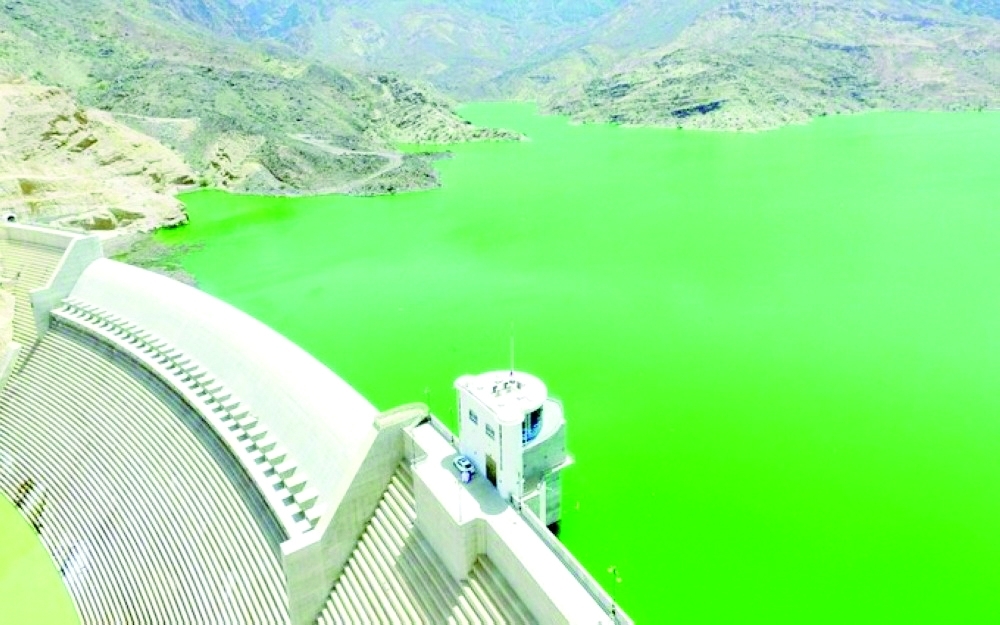 Wadi Dayqa Dam in the Wilayat of Quriyat in the Muscat Governorate has a capacity of 100 million cubic metres.