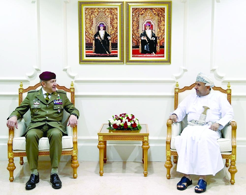 During the meeting, the two sides discussed topics of common concern. — ONA