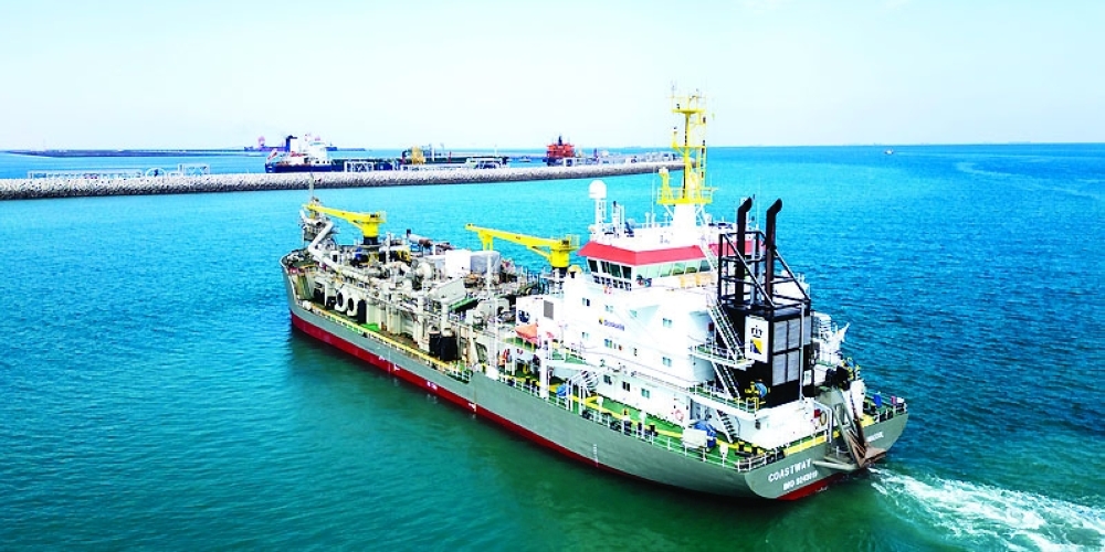 The project involves removing approximately 4 million cubic metres of material to create a specialised navigation channel and a dedicated berth for LNG bunkering.