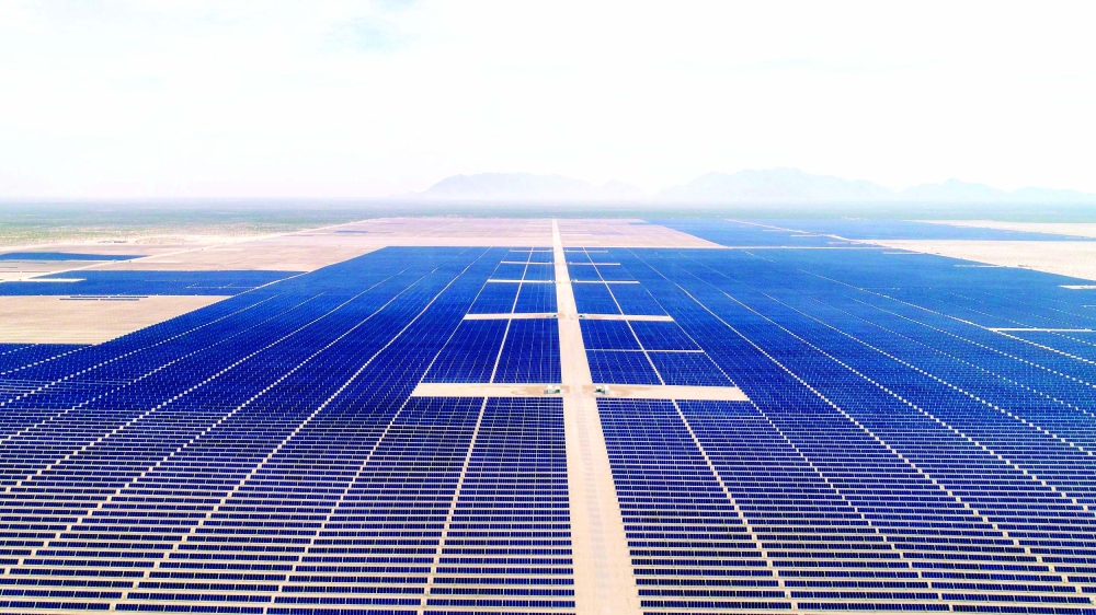 Oman has announced further plans for 2.1 GW of solar photovoltaic (PV) capacity, 400 MW of wind power, and 600 MW from concentrated solar power (CSP).