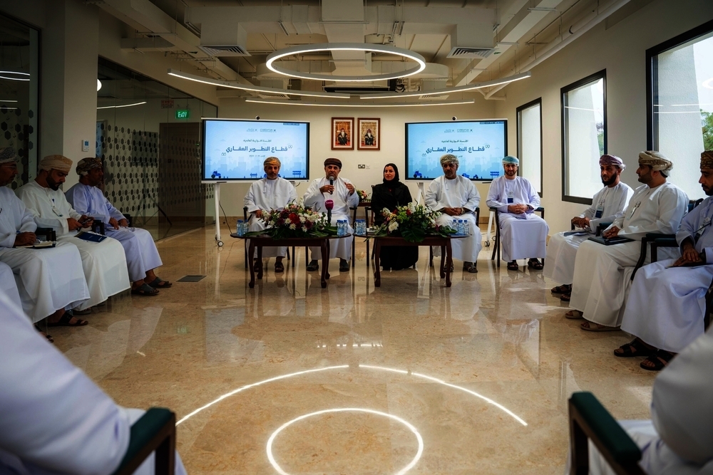 Dr Khalfan bin Said al Shueili,  Halima bint Rashid al Zariyah