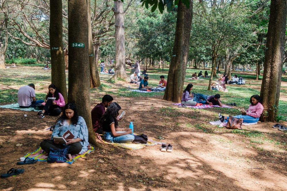 A weekly silent reading meet-up in Bengaluru, India, on Feb. 8, 2025. (Gabriela Bhaskar/The New York Times)