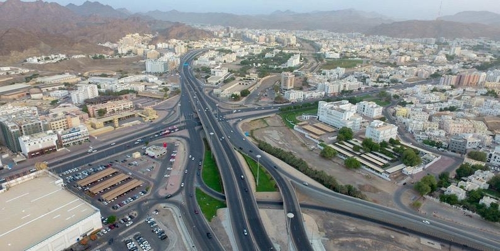 The total value of sale contracts fell by 20.9% to RO 79.9 million.