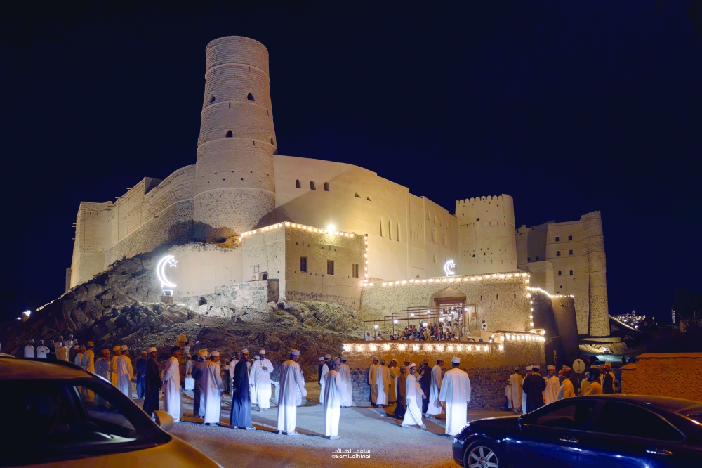 Children of Bahla celebrate on Laylat Al Aqba