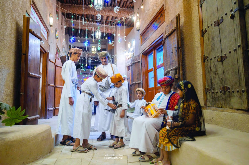 Children of Bahla celebrate on Laylat Al Aqba