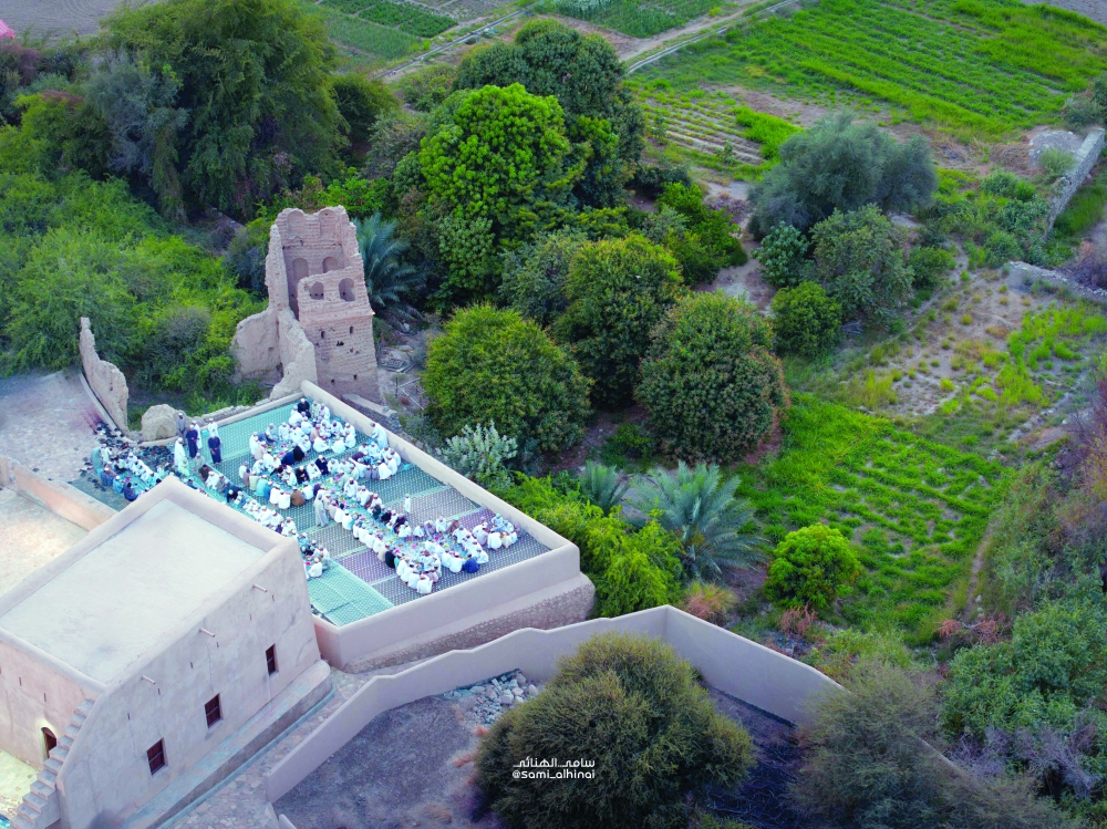 Public Iftars foster communal solidarity