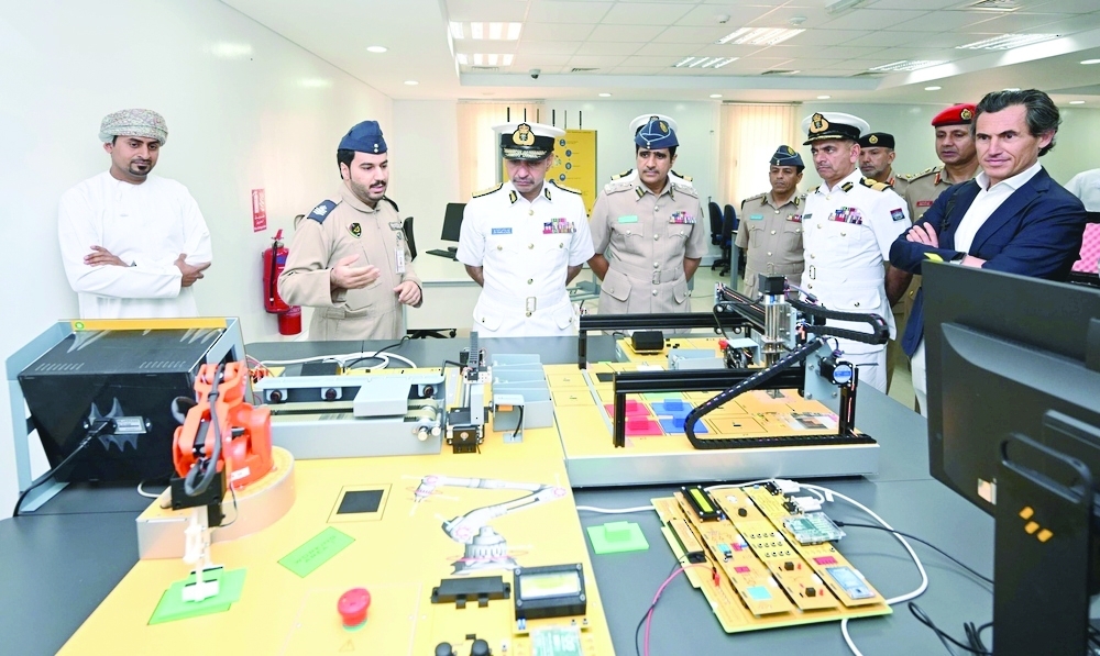 The ceremony was held under the auspices of Rear Admiral Saif bin Nasser al Rahbi, Commander of the Royal Navy of Oman (RNO)