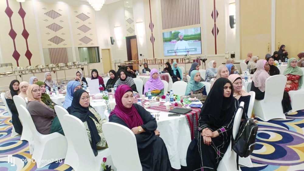 Nizwa hosts 'Taaruf' event to promote culture, Islamic values