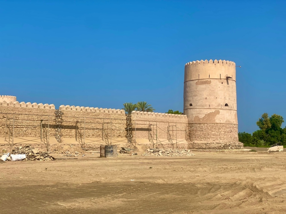 The Al Maghabsha Wall features cylindrical towers emphasising strategic and defensive significance
