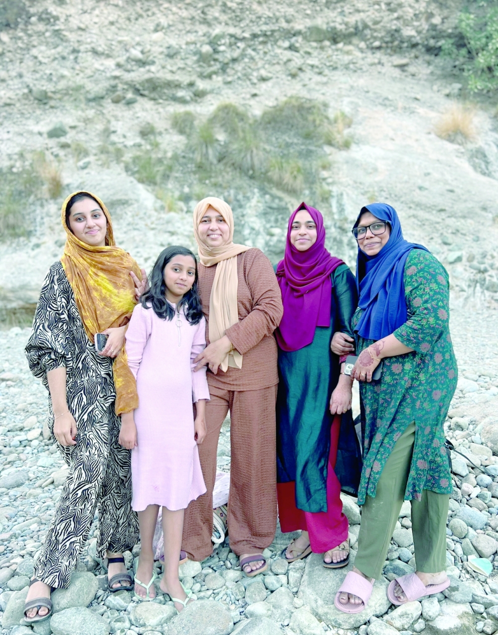 Wadi Al Hoqain was crowded with day-trippers and weekend explorers