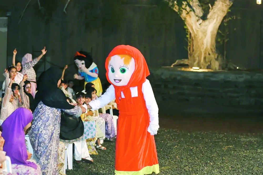 Families flock to Shinas fort for Eid celebrations full of fun and tradition