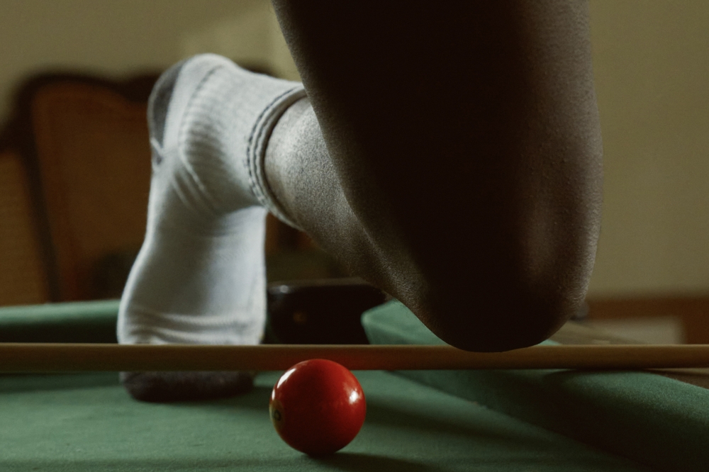 Strength training can be one of the best treatments for chronic knee pain. (Elliott Jerome Brown Jr./The New York Times)