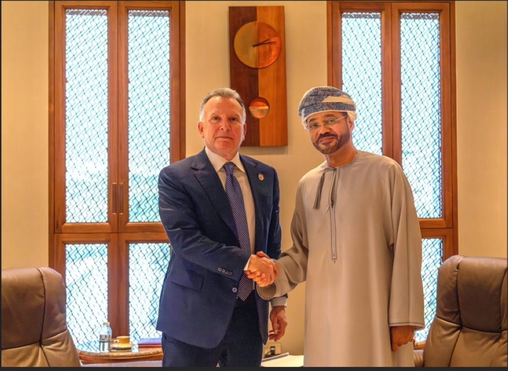 Sayyid Badr bin Hamad al Busaidy with US Presidential Envoy Steve Witkoff