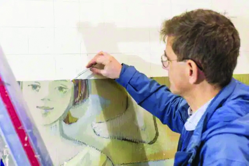 Previously hidden Richter mural partially unveiled in Dresden