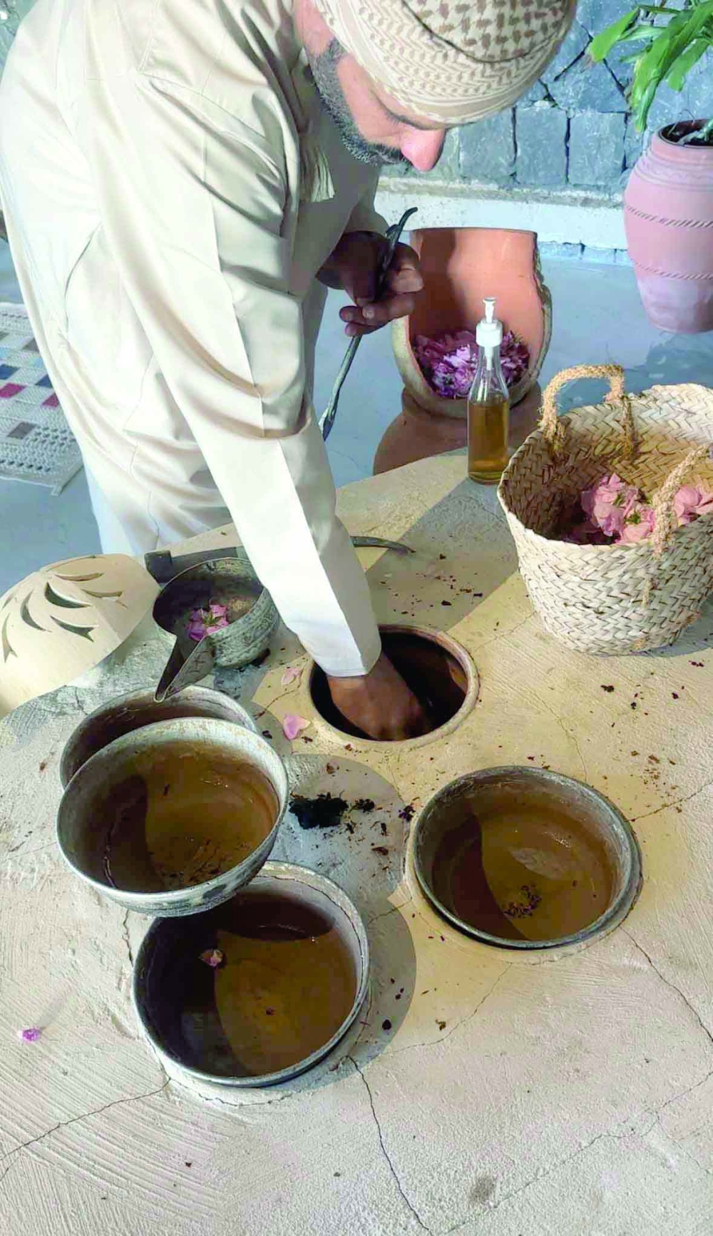 Explore the Rose-Filled Wonders of Jabal Akhdar at the Dehjan Project