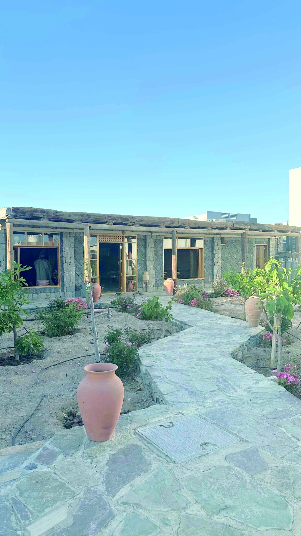 Explore the Rose-Filled Wonders of Jabal Akhdar at the Dehjan Project