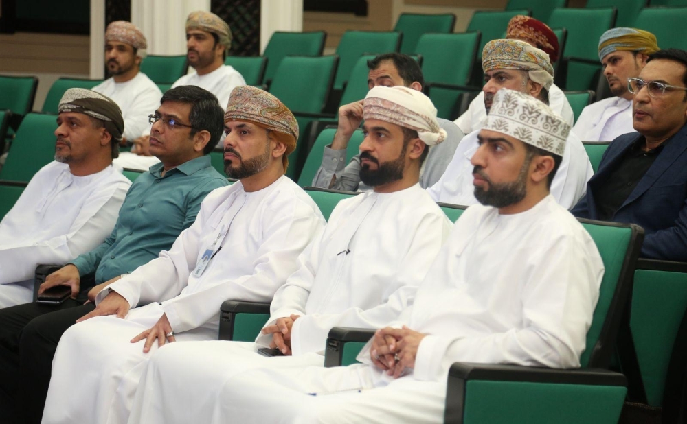 The meeting brought together heads of brokerage departments from across the sector, alongside officials from MSX.