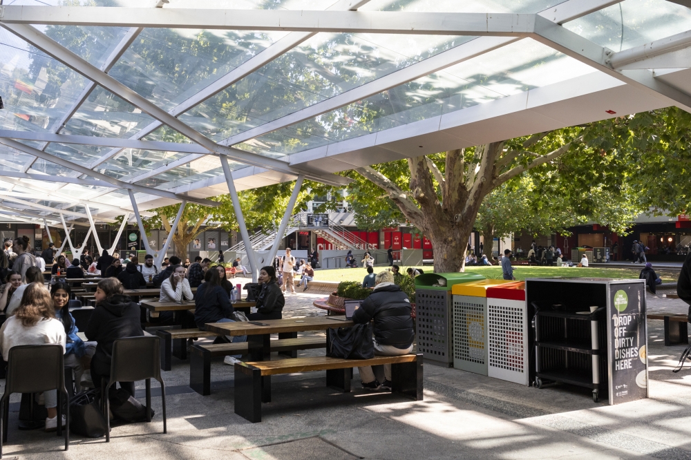 Both major political parties are pledging steep cuts on the number of foreigners allowed to study in Australia as a way to rein in runaway housing prices.(Abigail Varney/The New York Times)