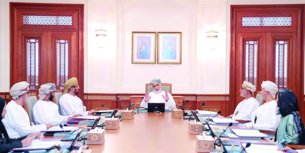 The meeting was chaired by Shaikh Abdulmalik bin Abdullah al Khalili, Chairman of the State Council