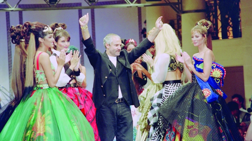 Versace exhibition to feature pieces worn by Princess Di, Kate Moss