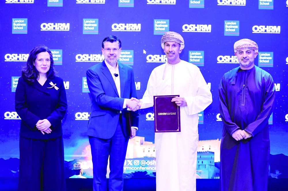 Oman's HR association, London Business School explore ties