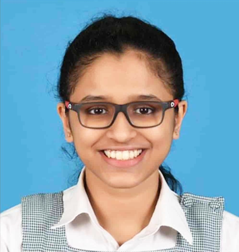 SANJANA KUZHIVAYALIL PRAVEEN (97.4%) CLASS-XII